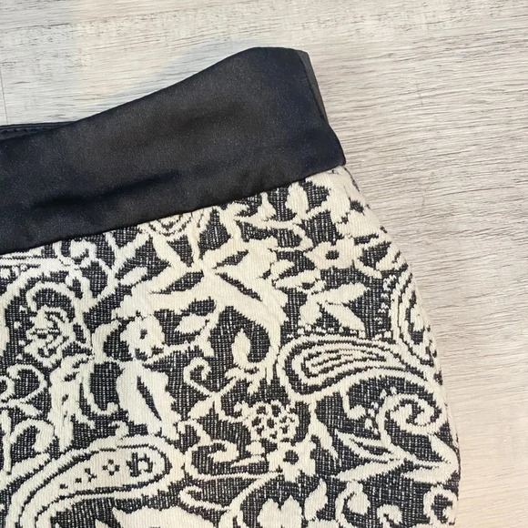 Rickis Quilted Brocade Jacquard Size  8 Ivory A-Line Skirt - Picture 14 of 15